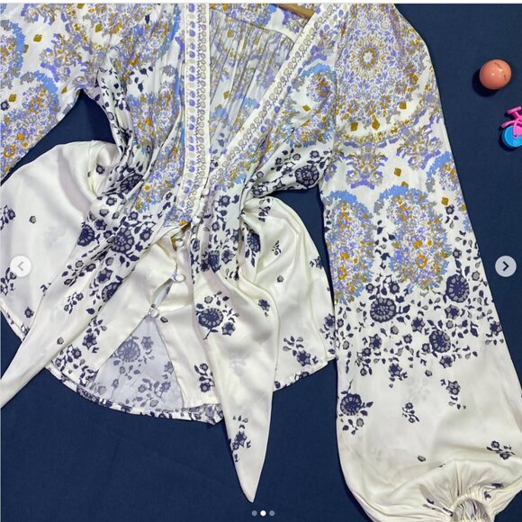 Free People "Run Free" Tunic blue floral boho - Picture 4 of 5